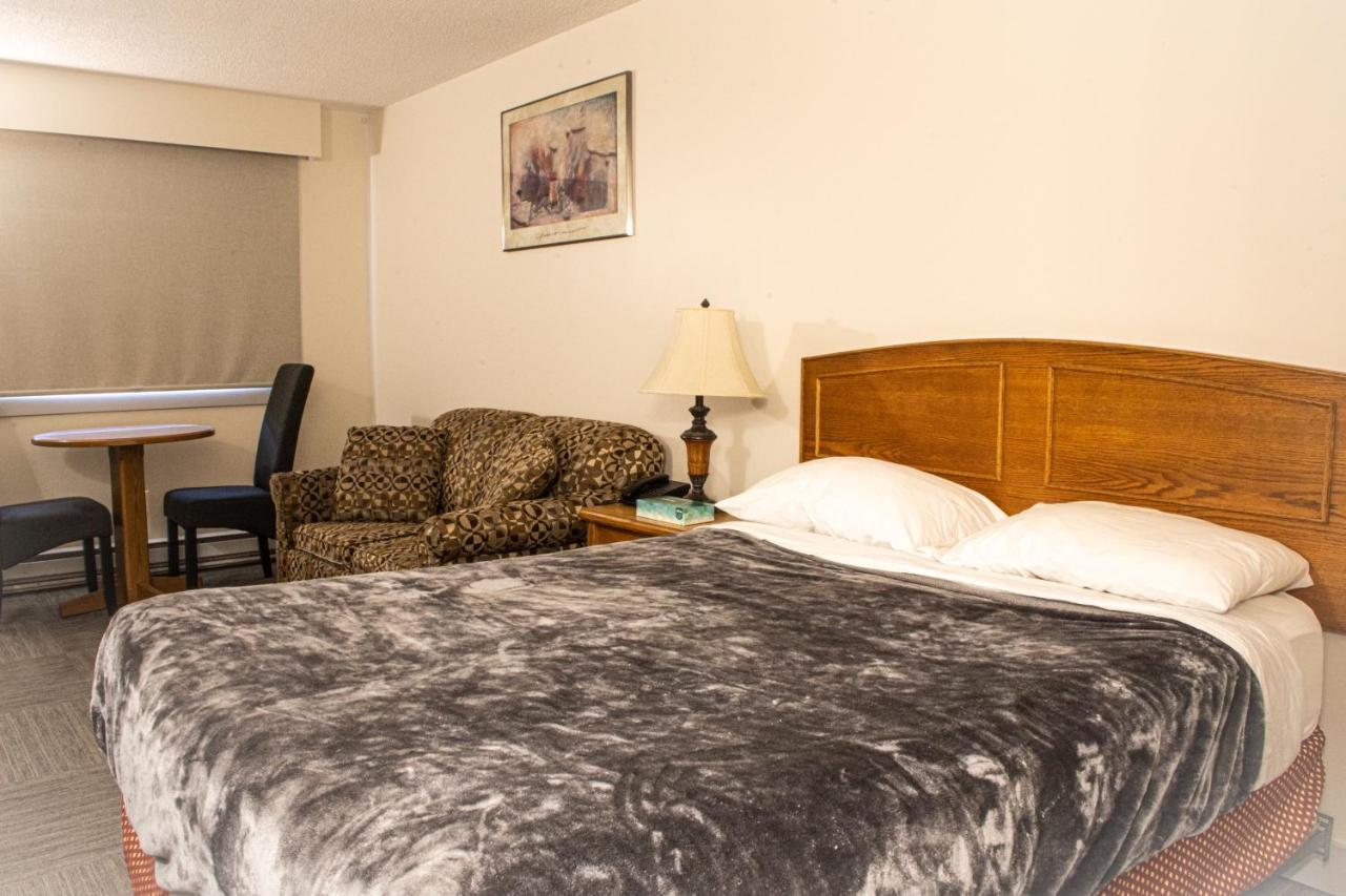 Grandview Motel Kamloops Buitenkant foto
