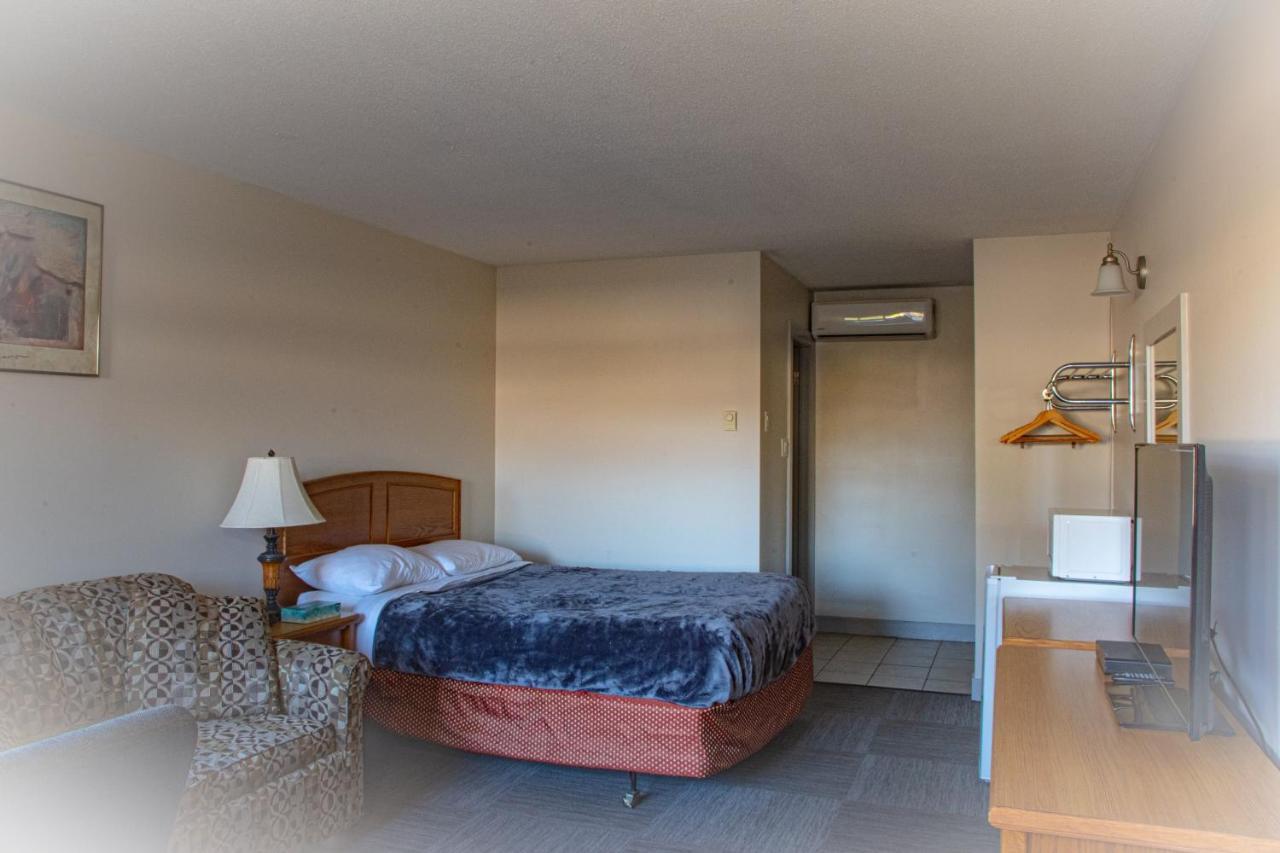 Grandview Motel Kamloops Buitenkant foto