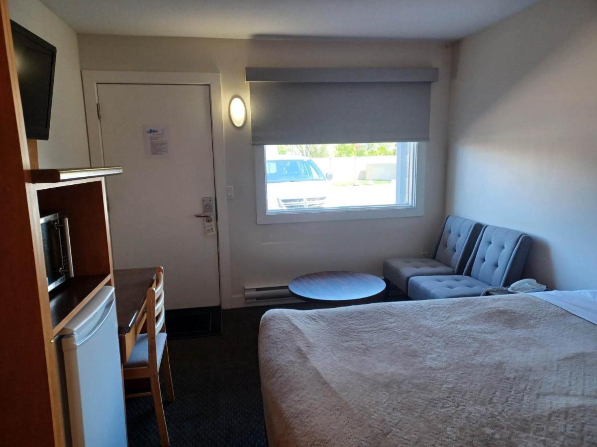 Grandview Motel Kamloops Buitenkant foto